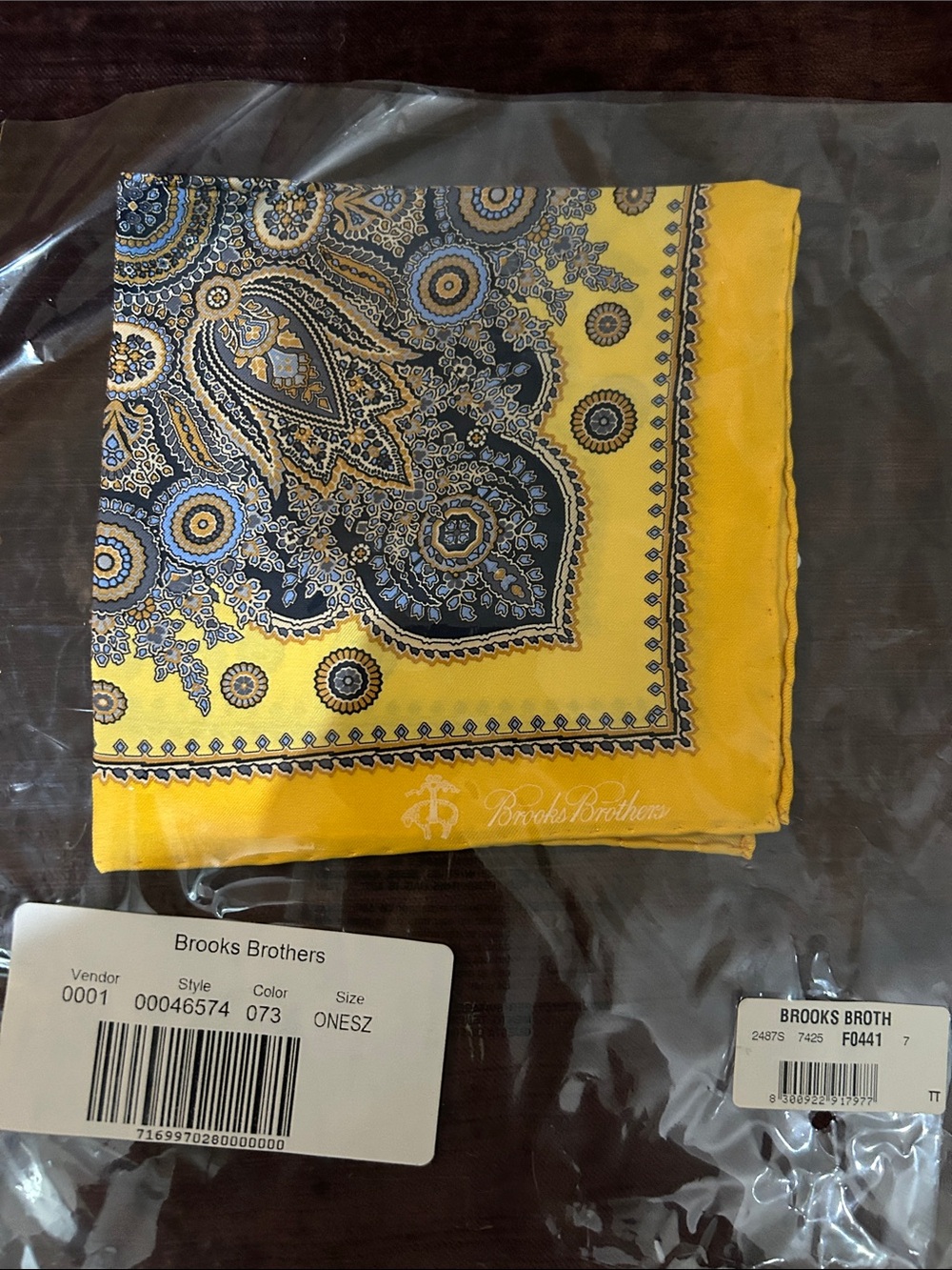 Brooks Brothers Yellow and Navy Paisley Silk Pocket Square